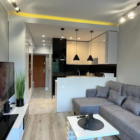 Home3city Black&white Апартаменты *